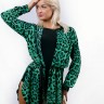Рубашка-платье "CRAZY/ green leo" для танцев с закругленными боковыми разрезами